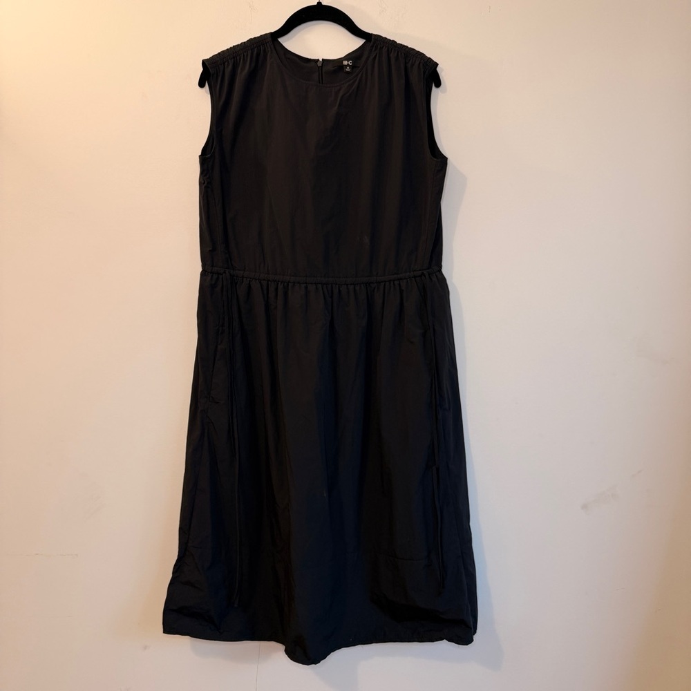 Uniqlo Women's Gathered Sleeveless Dress, Black Nylon, XS - Picture 3 of 10